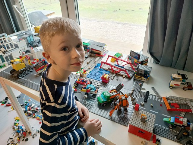 Zimowy Obóz Konstruktorów Lego.jpg
