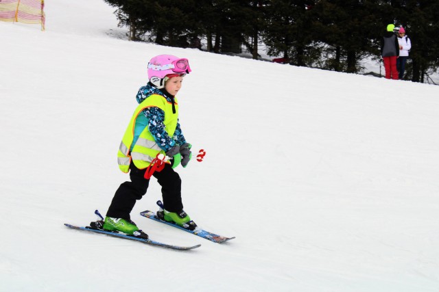 Pierwsze kroki z nartami - Zakopane Harenda.JPG