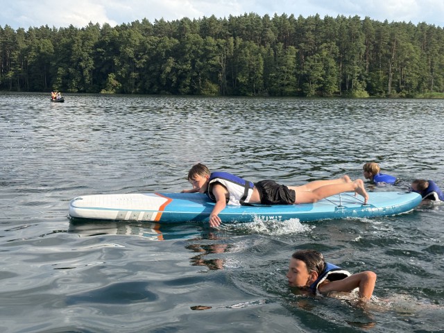 Windsurfing, żagle, SUPy - obóz wodnych przygód na Mazurach