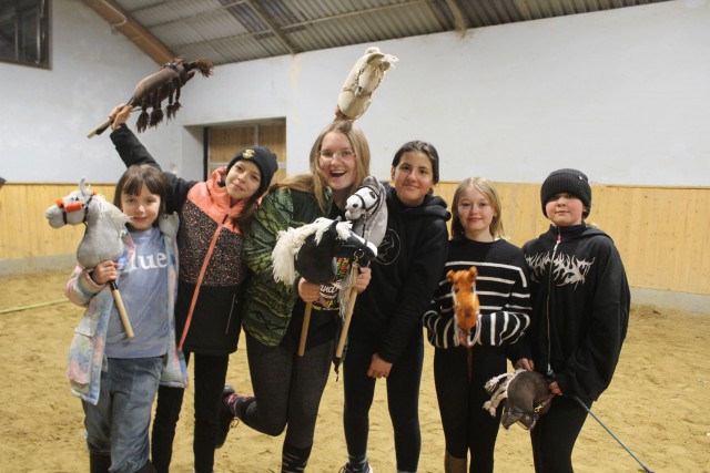 Zimowy obóz Hobby Horse z elementami jazdy konnej