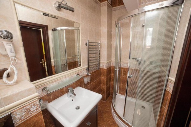 Obóz Windsurfingowy - program podstawowy