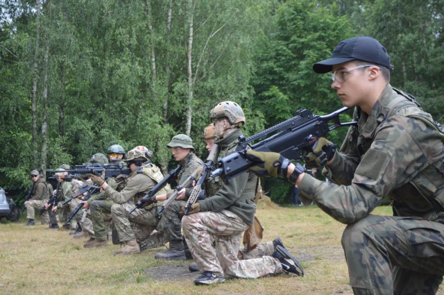 Preppersi – Obóz Umiejętności Przetrwania