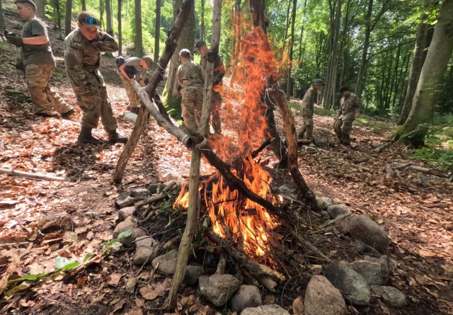 Preppersi – Obóz Umiejętności Przetrwania