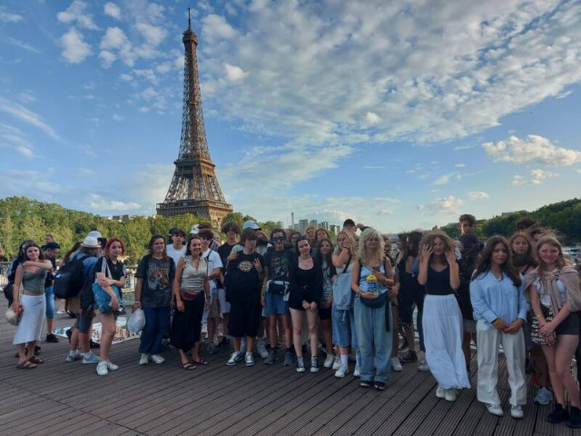 Obóz młodzieżowy Londyn, Paryż & Disneyland