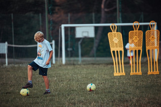 Obóz piłkarsko - przygodowy