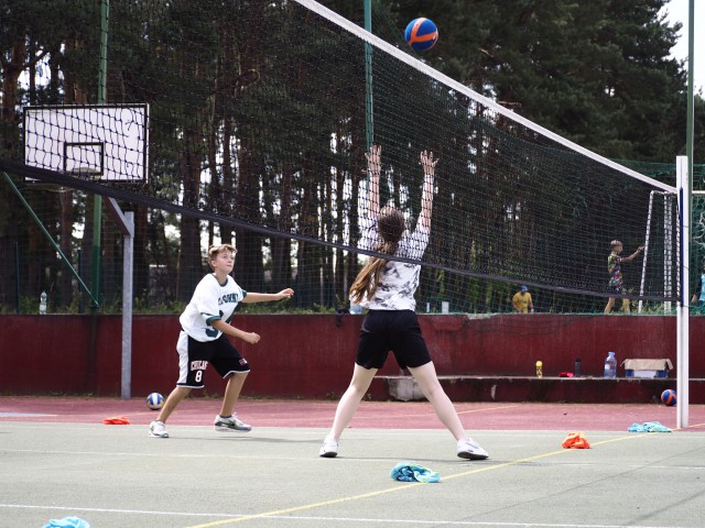 Obóz siatkarsko - przygodowy na Jurze