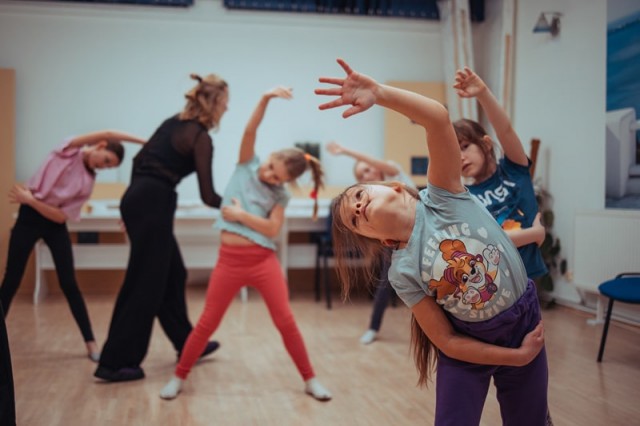 wInterkamp Junior - Teatr&Taniec&Muzyka