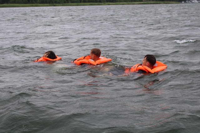 Robinson Crusoe - Żeglarski Rejs z elementami survivalu