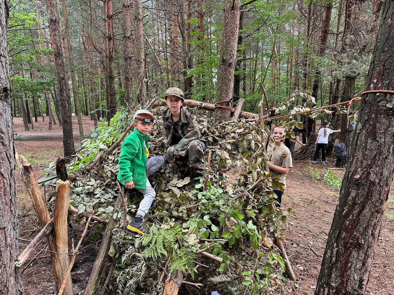 Mini Moja Pierwsza Kolonia na Jurze